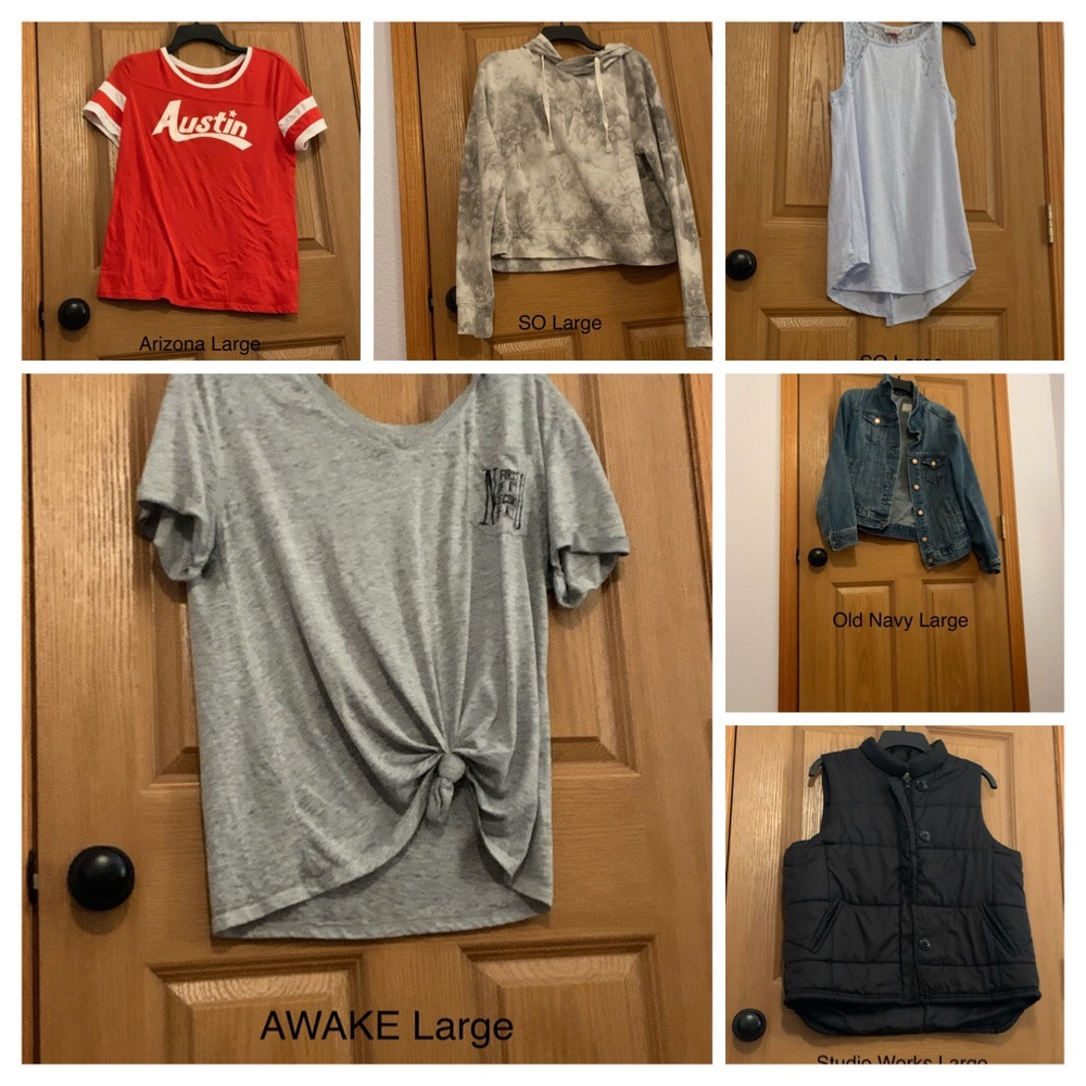 7 Items Juniors Clothing Size Large